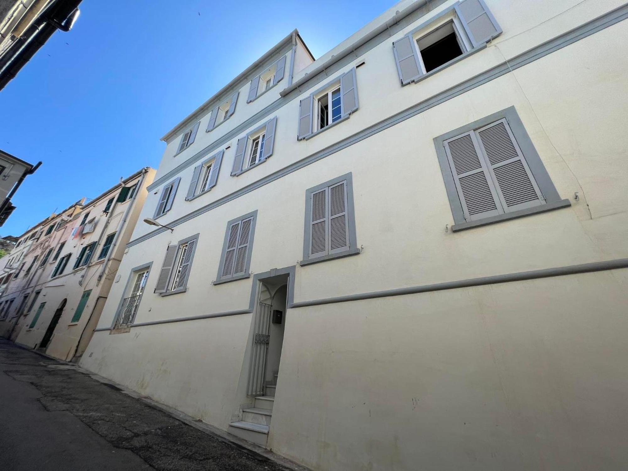 Budget-Friendly 1Br In The City Center غيبرالتار المظهر الخارجي الصورة